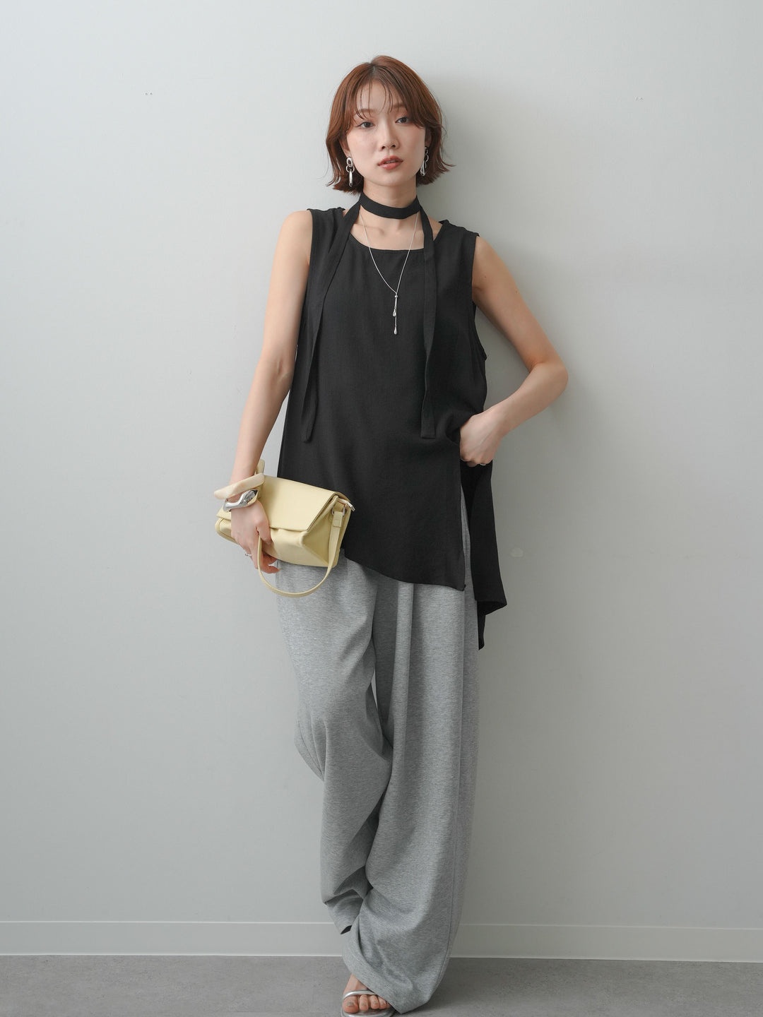 [SET]タイ付アシメヘムノースリトップス+リラックスドレープスウェットパンツ(2set)