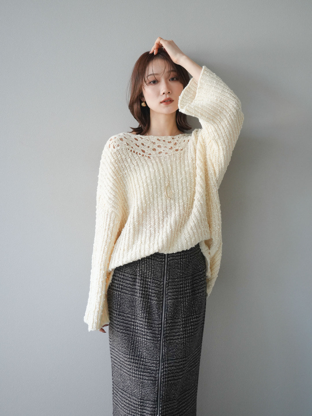 [予約]ボートネック透かし編みニットプルオーバー/white