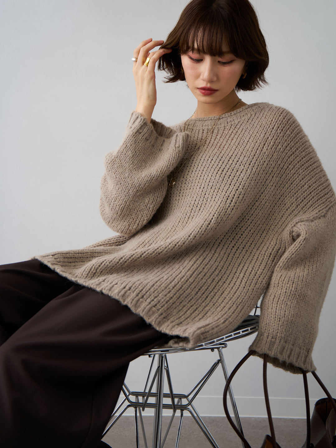 [予約]オーバーサイズドロップショルダーニットプルオーバー/beige