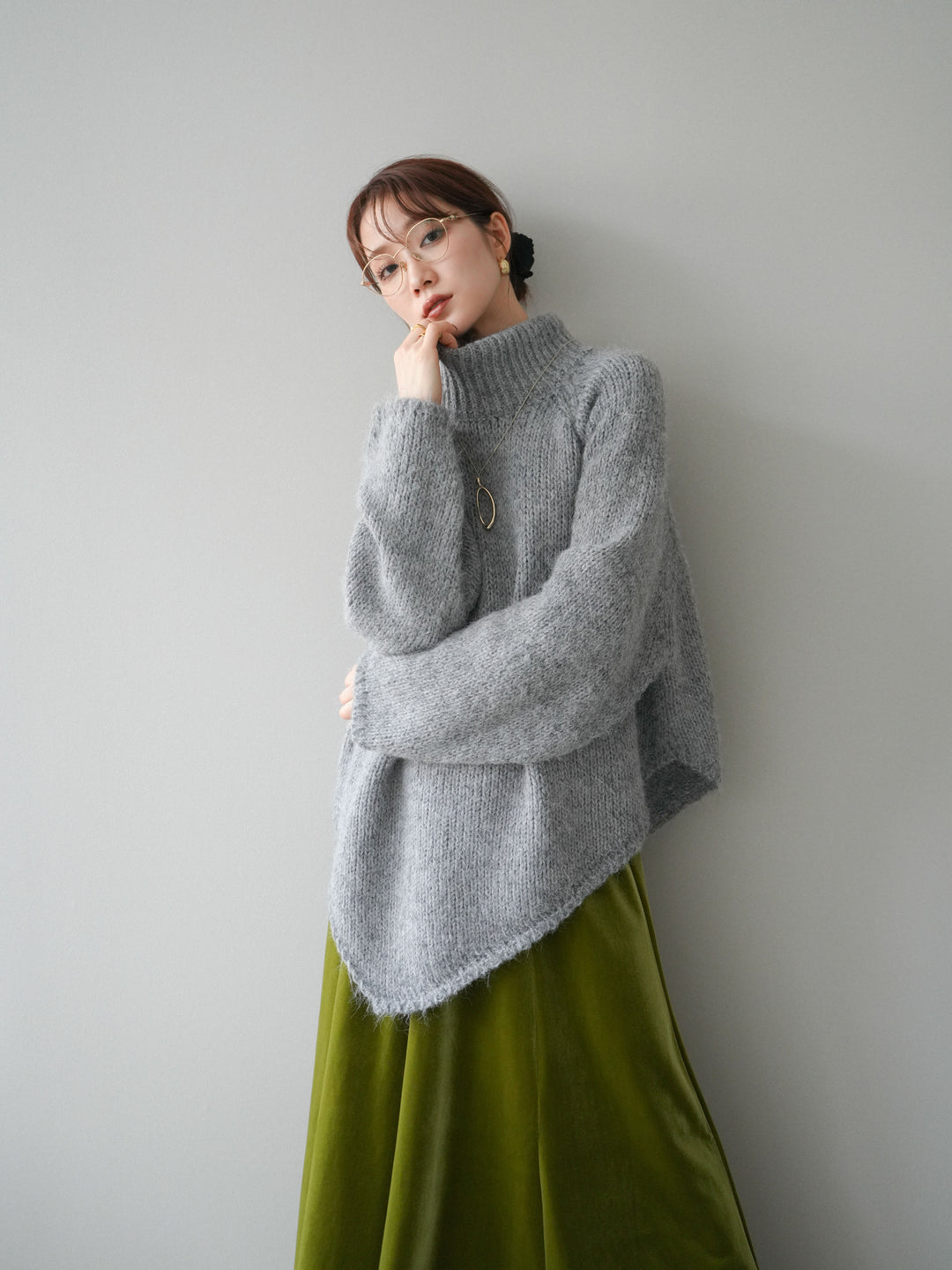 [予約]アシンメトリーハイネックニットプルオーバー/gray