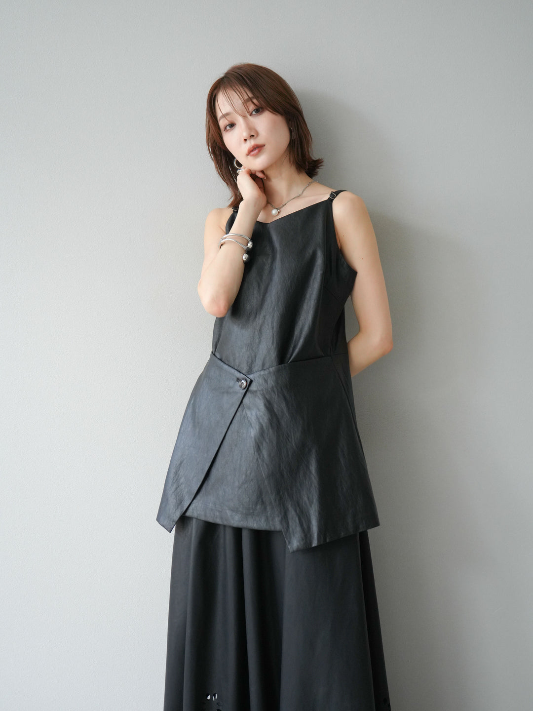 [予約]レイヤードレザーキャミソールチュニック/ブラック