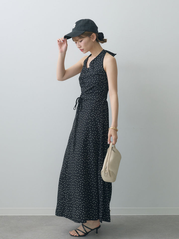 [SET]ホルターネックドット柄シャーリングデザインワンピース+選べるアクセセット(2set)
