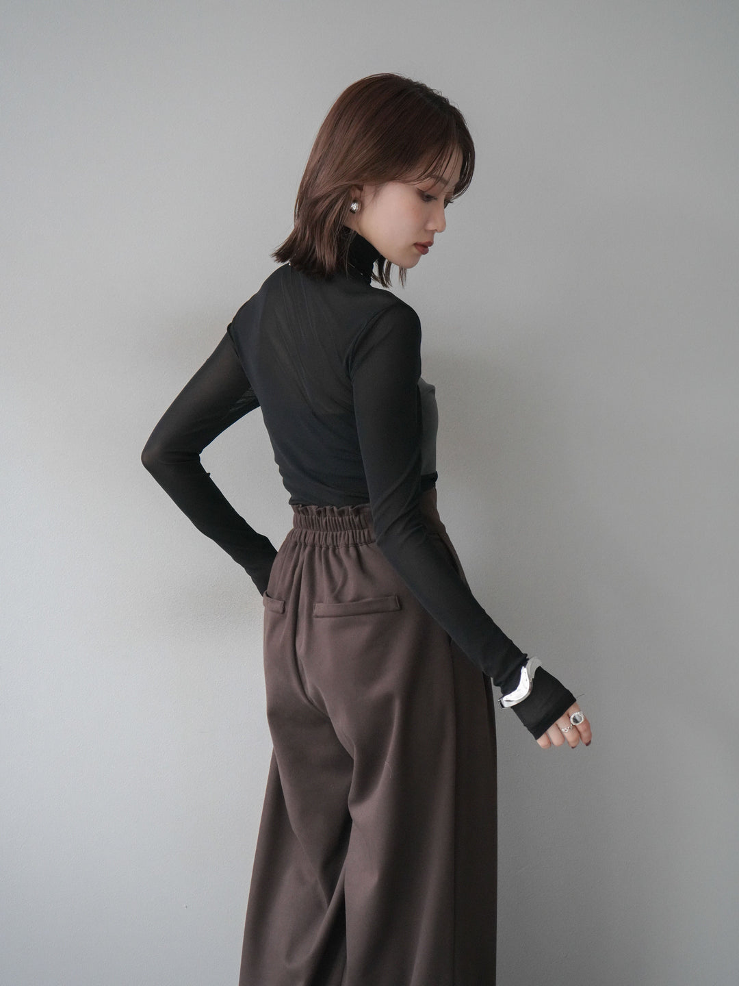 [予約]レザー切替プチネックシアートップス/black