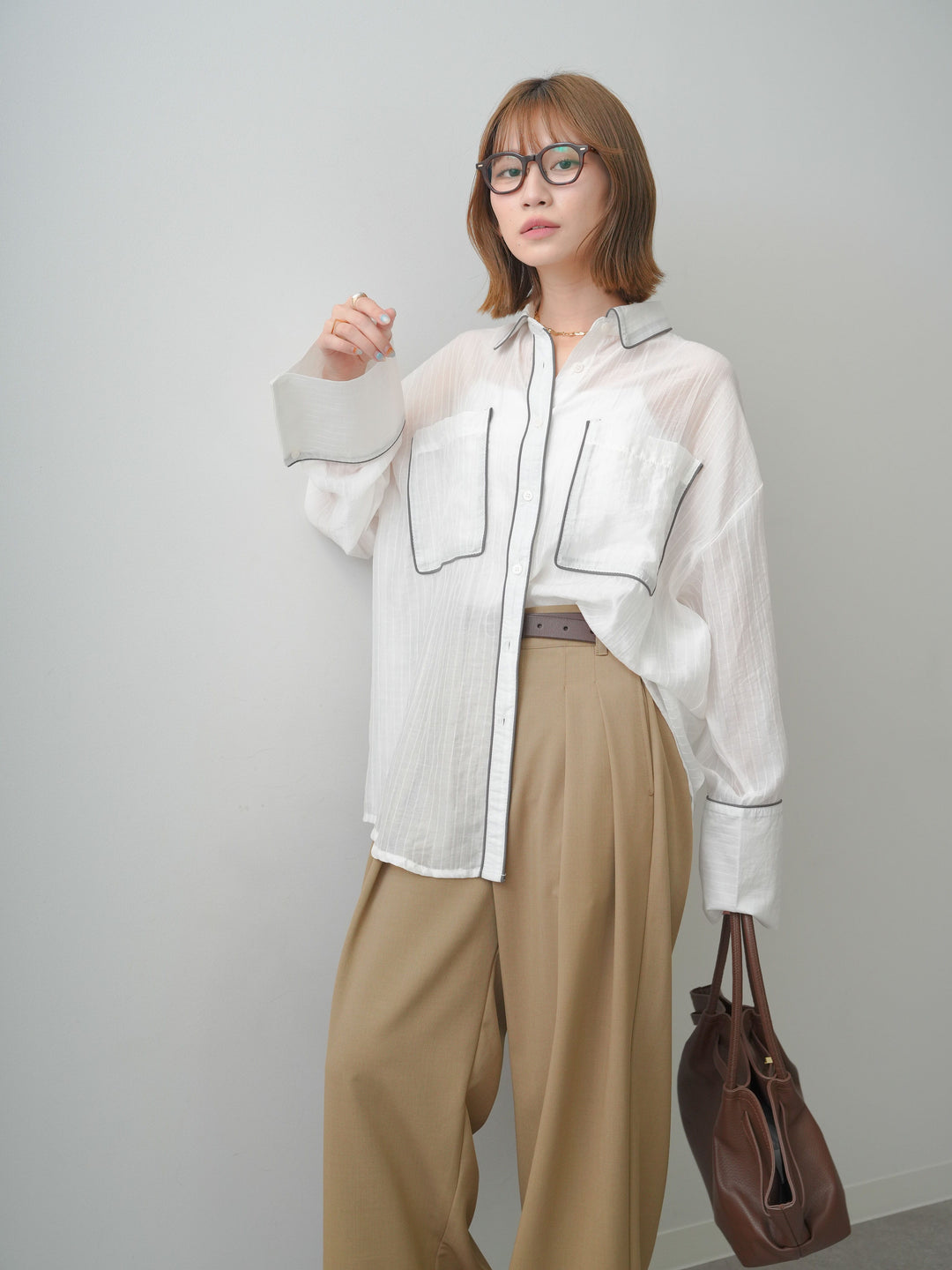 [SET]バイカラートリムオーバーストライプシャツ+クレープデシンタックワイドパンツ(2set)