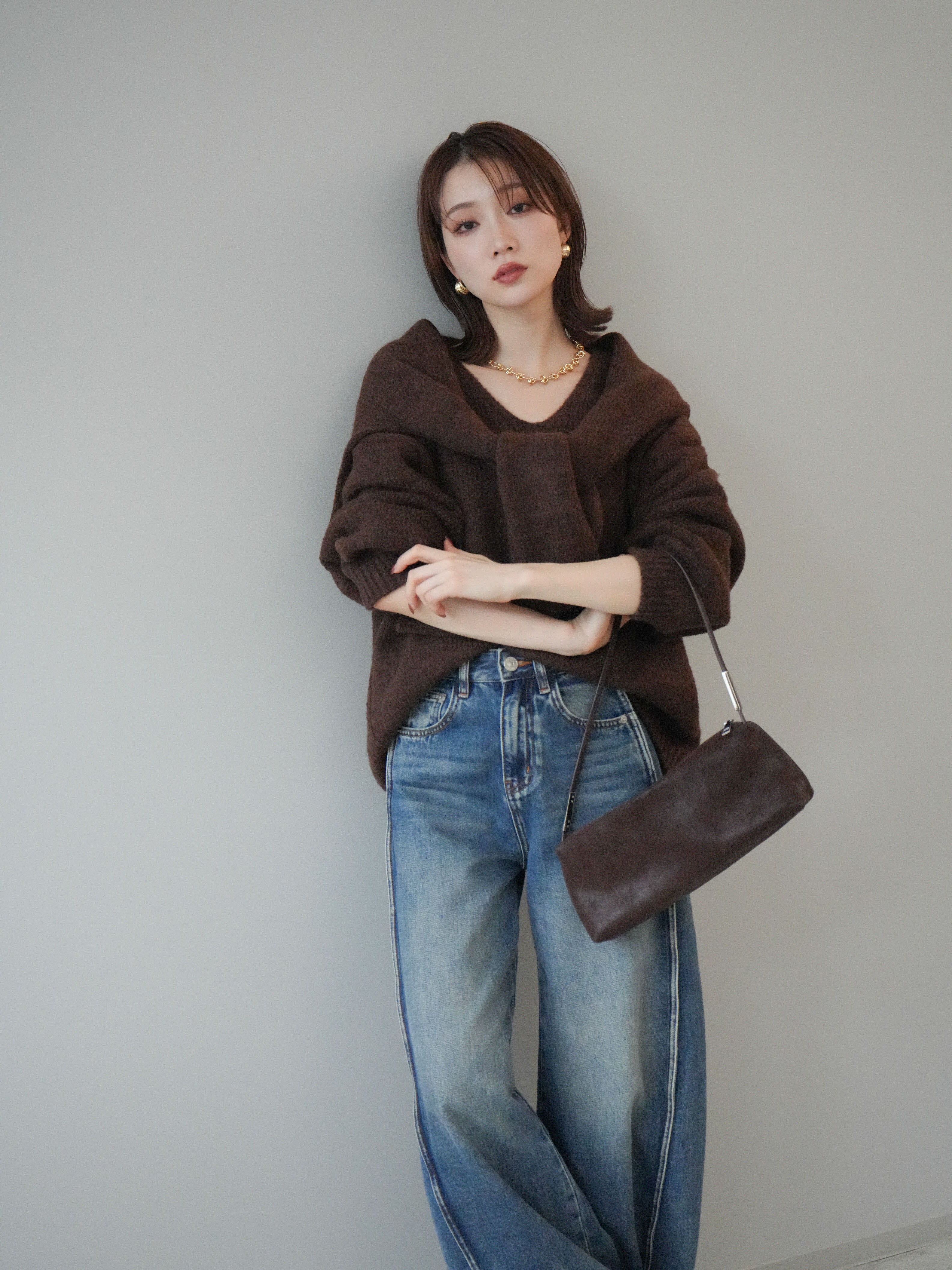 予約]ストール付きVネックニットプルオーバー/brown – Lumier