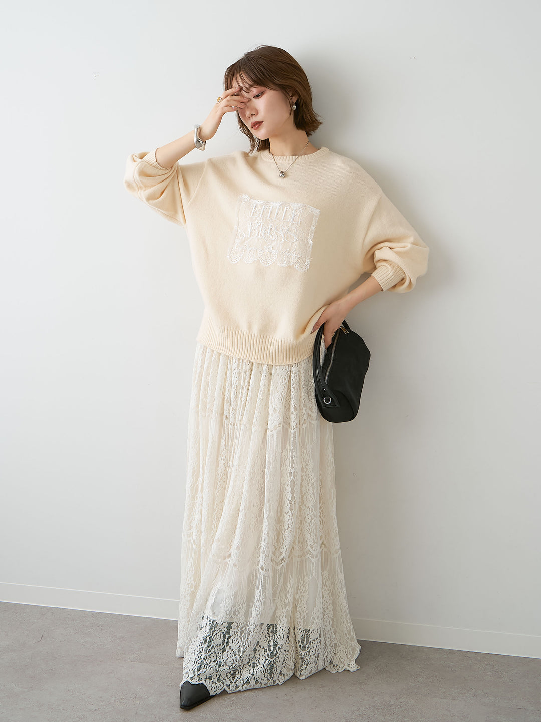 [SET]アルパカタッチ刺繍レースロゴニットプルオーバー+ベロアレースドレープフレアスカート(2set)