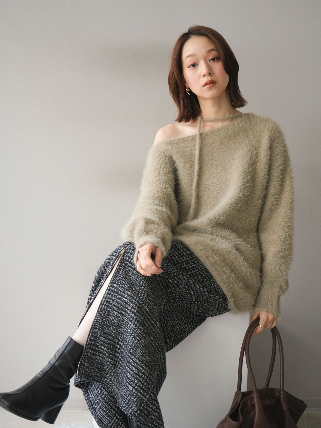 [予約]紐付きシャギーニットプルオーバー/beige