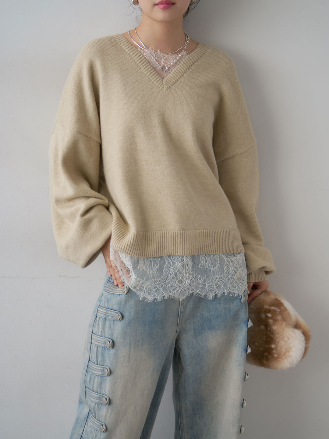 [予約]アルパカタッチレースドッキングVネックニットトップス/beige