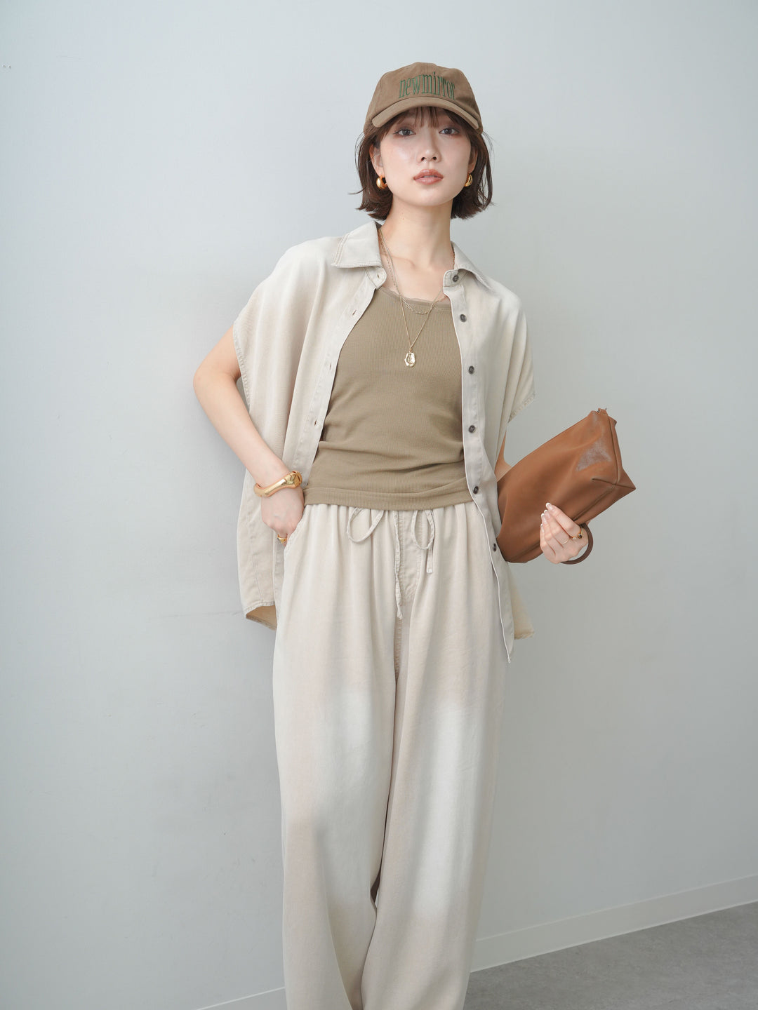 [SET]ニュアンスウォッシュノースリシャツ＆ドレープイージーパンツSET UP