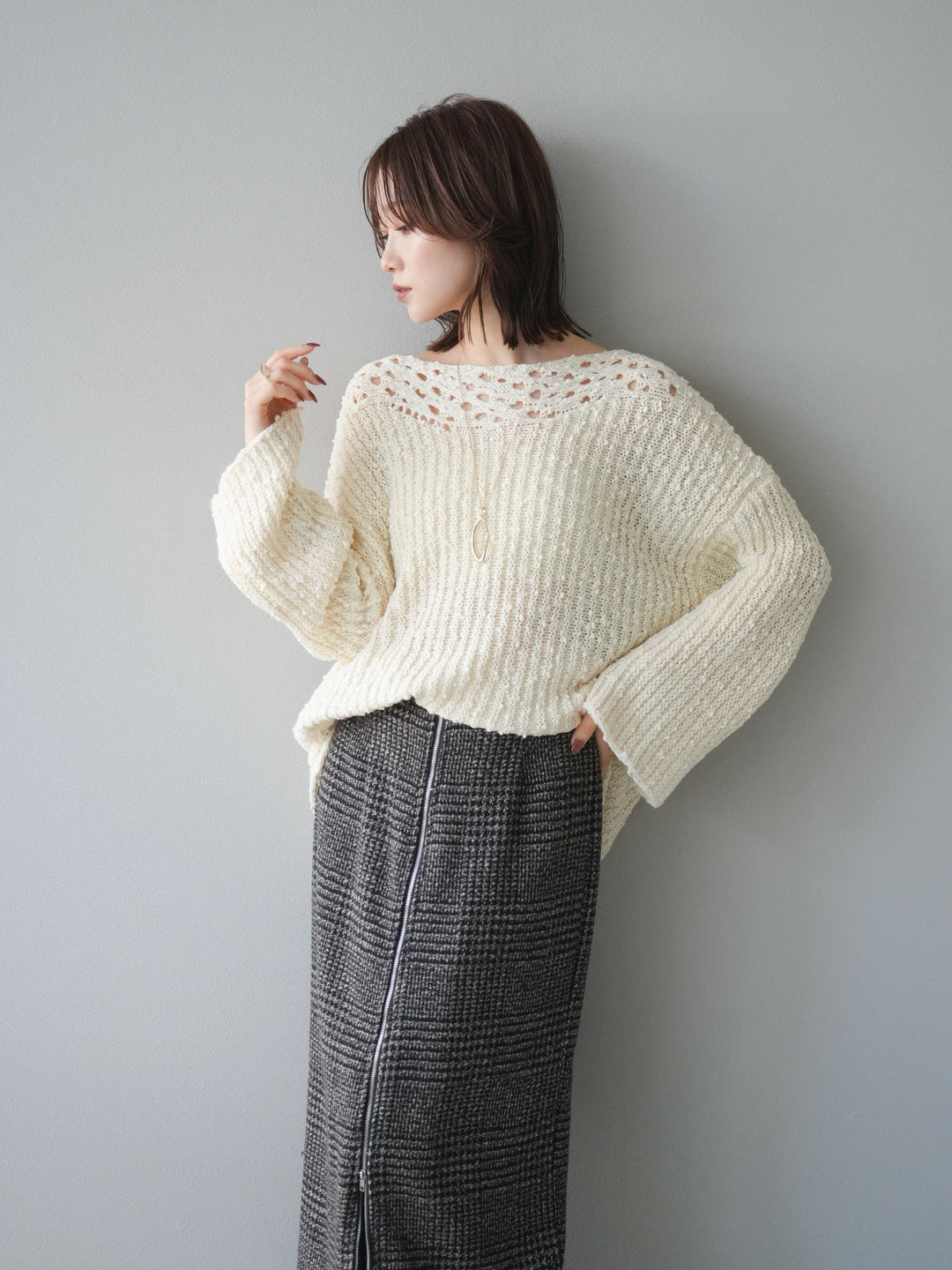 [予約]ボートネック透かし編みニットプルオーバー/white