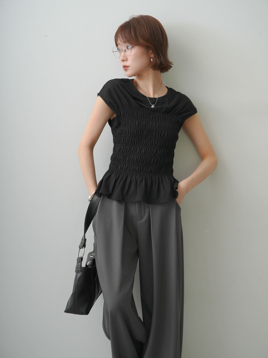 [予約]フレンチスリーブシャーリングトップス/black