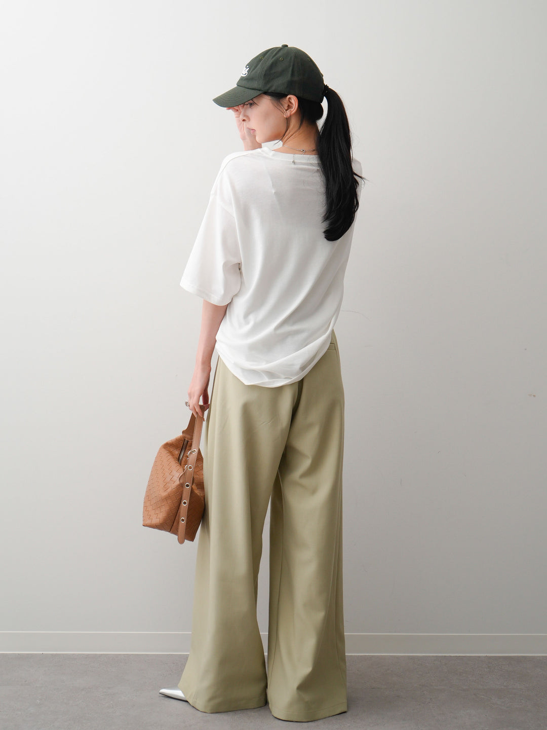 [SET]フォトプリントロゴTEE+アシンメトリーベルトタックワイドパンツ(2set)