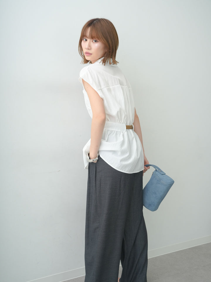 [予約]メッシュベルト付ウエストギャザーノースリーブシャツ/white