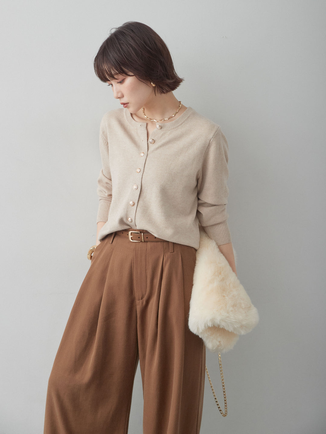 [予約]ゴールドボタンニットカーディガン/beige