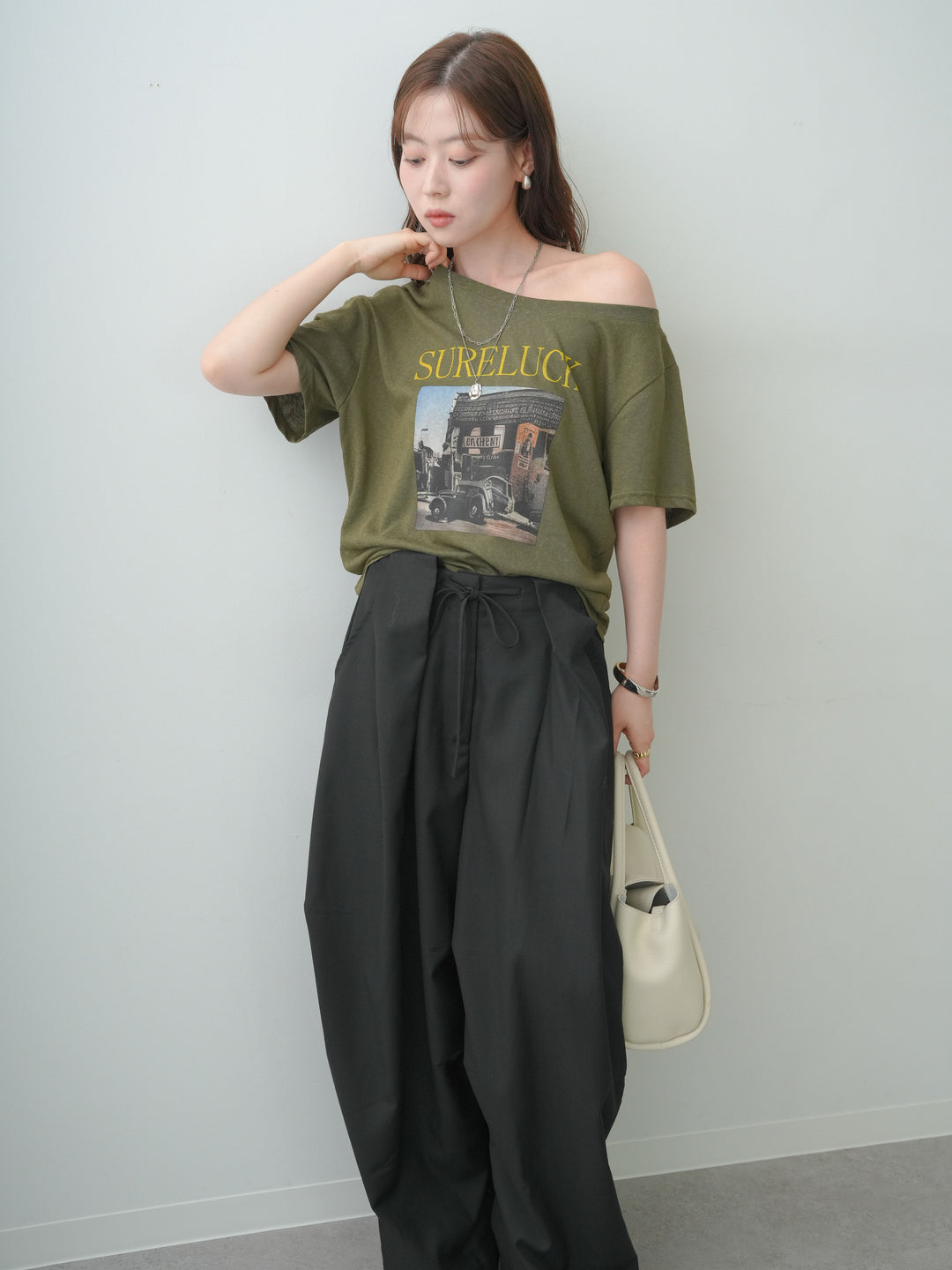 [SET]ワイドネックプリントTEE+ベルトループカーブタックワイドパンツ(2set)