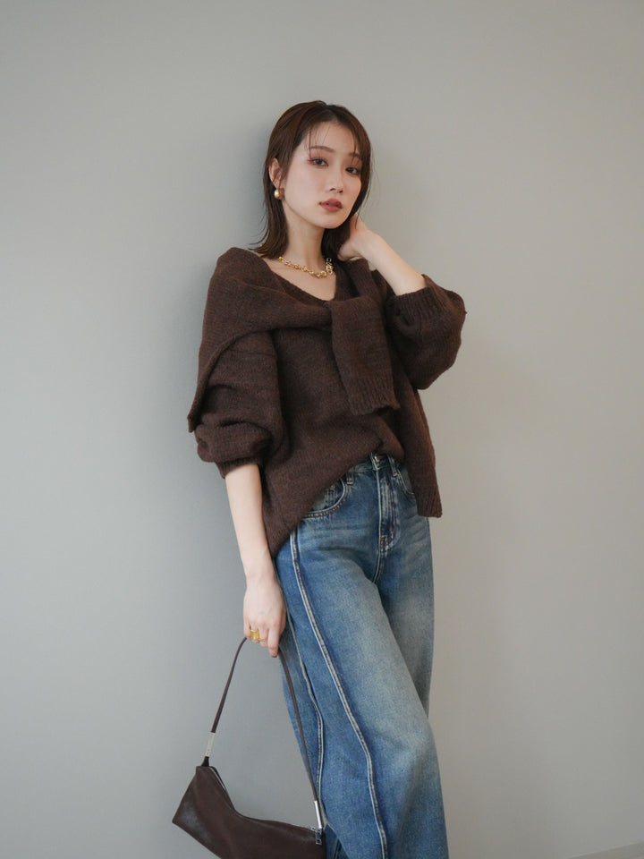 [予約]ストール付きVネックニットプルオーバー/brown