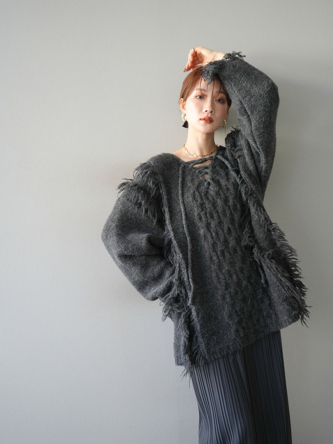[予約]レースアップフリンジニットプルオーバー/gray