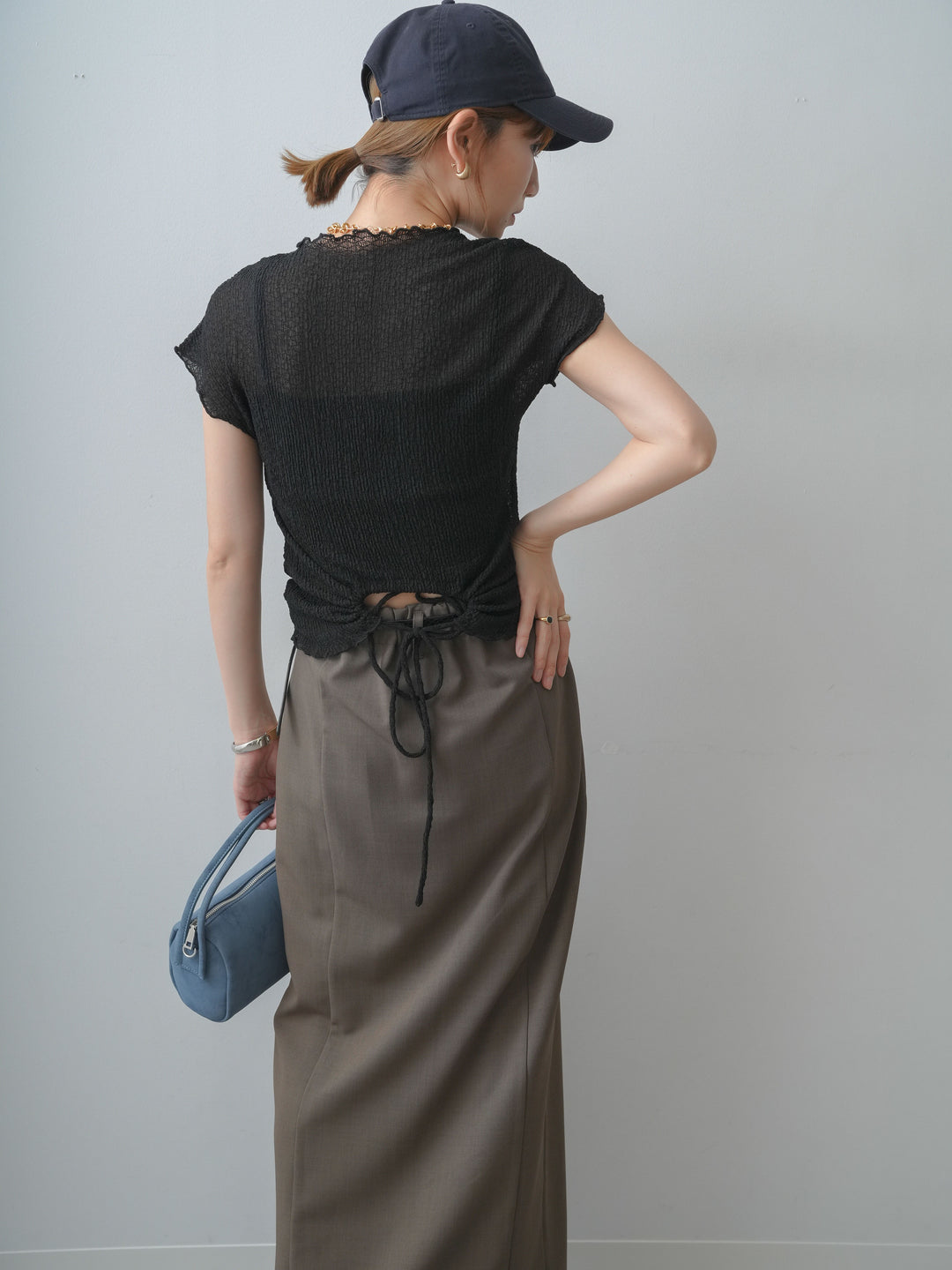 [SET]シャーリングシアーバックオープンフレンチトップス+クレープデシンフラップ付きストレートスカート(2set)