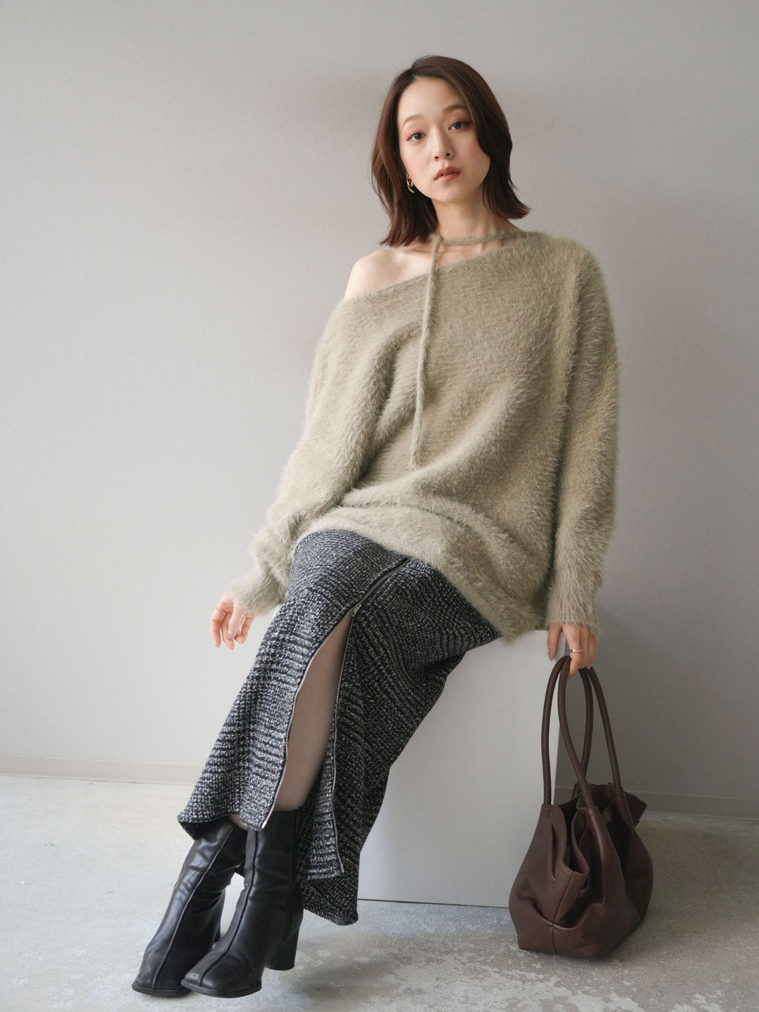 [予約]紐付きシャギーニットプルオーバー/beige