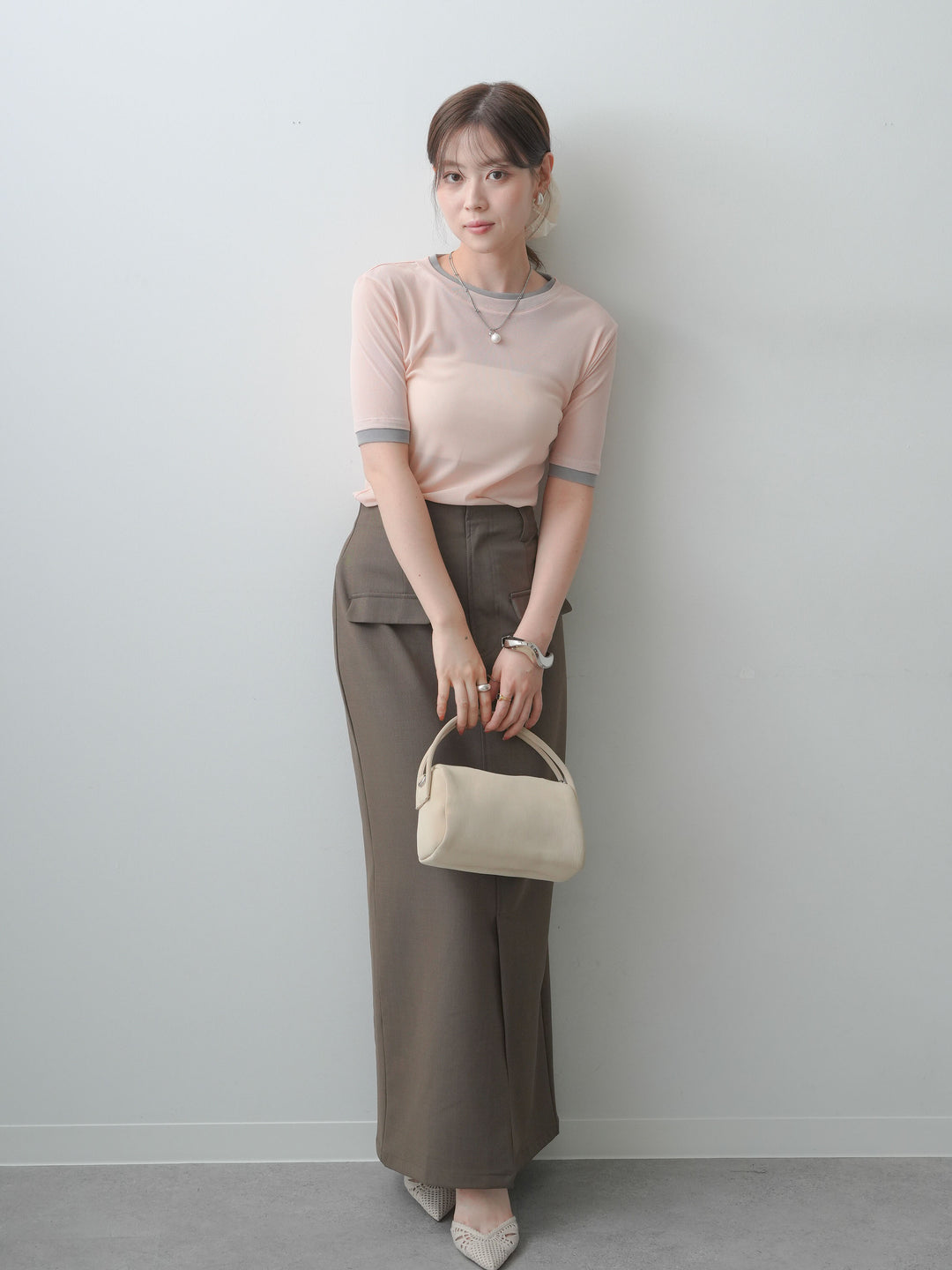 [SET]トリムレイヤードシアー半袖トップス+クレープデシンフラップ付きストレートスカート(2set)