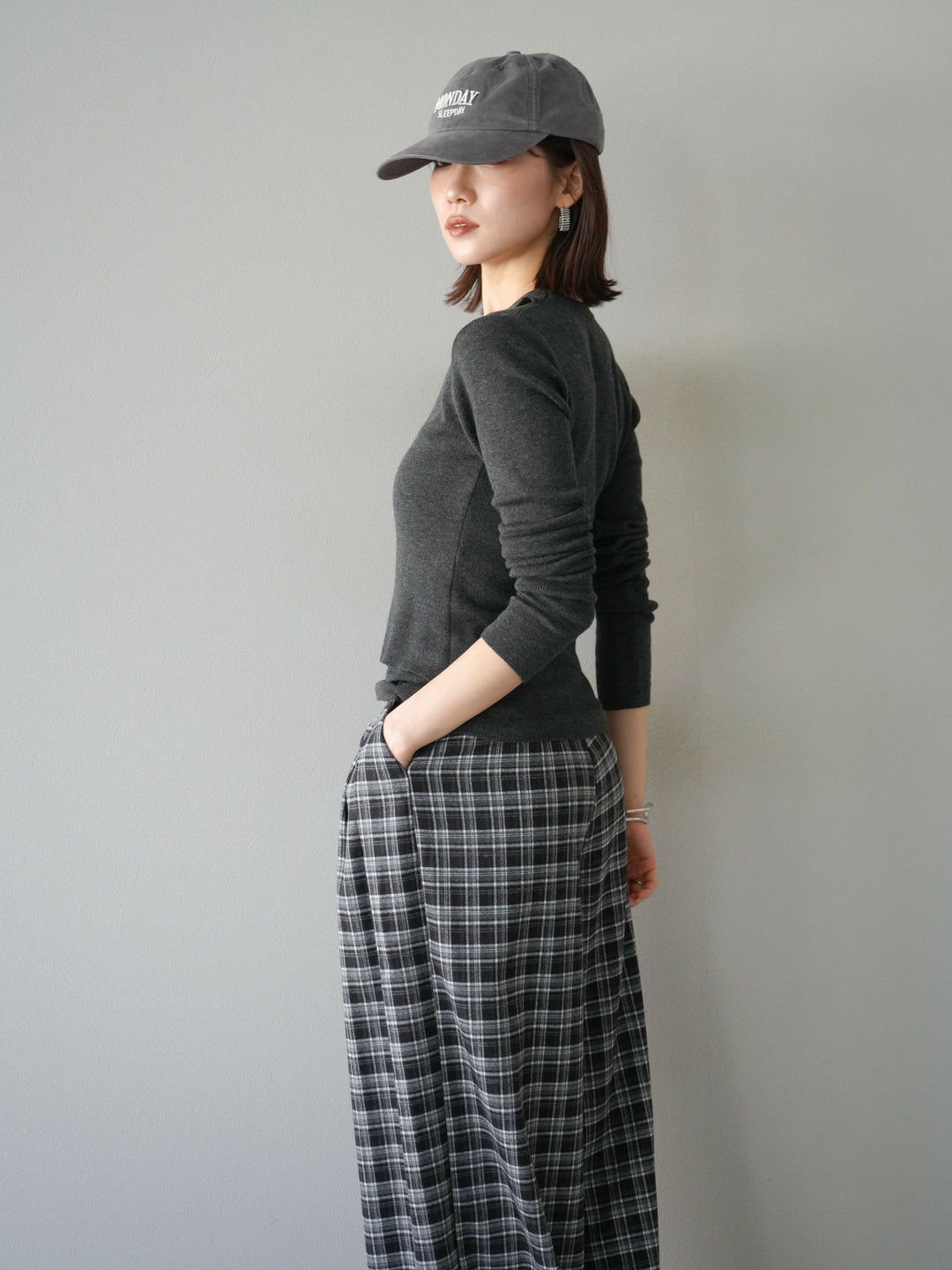 [予約]レイヤードデザインニットカーディガン/チャコール