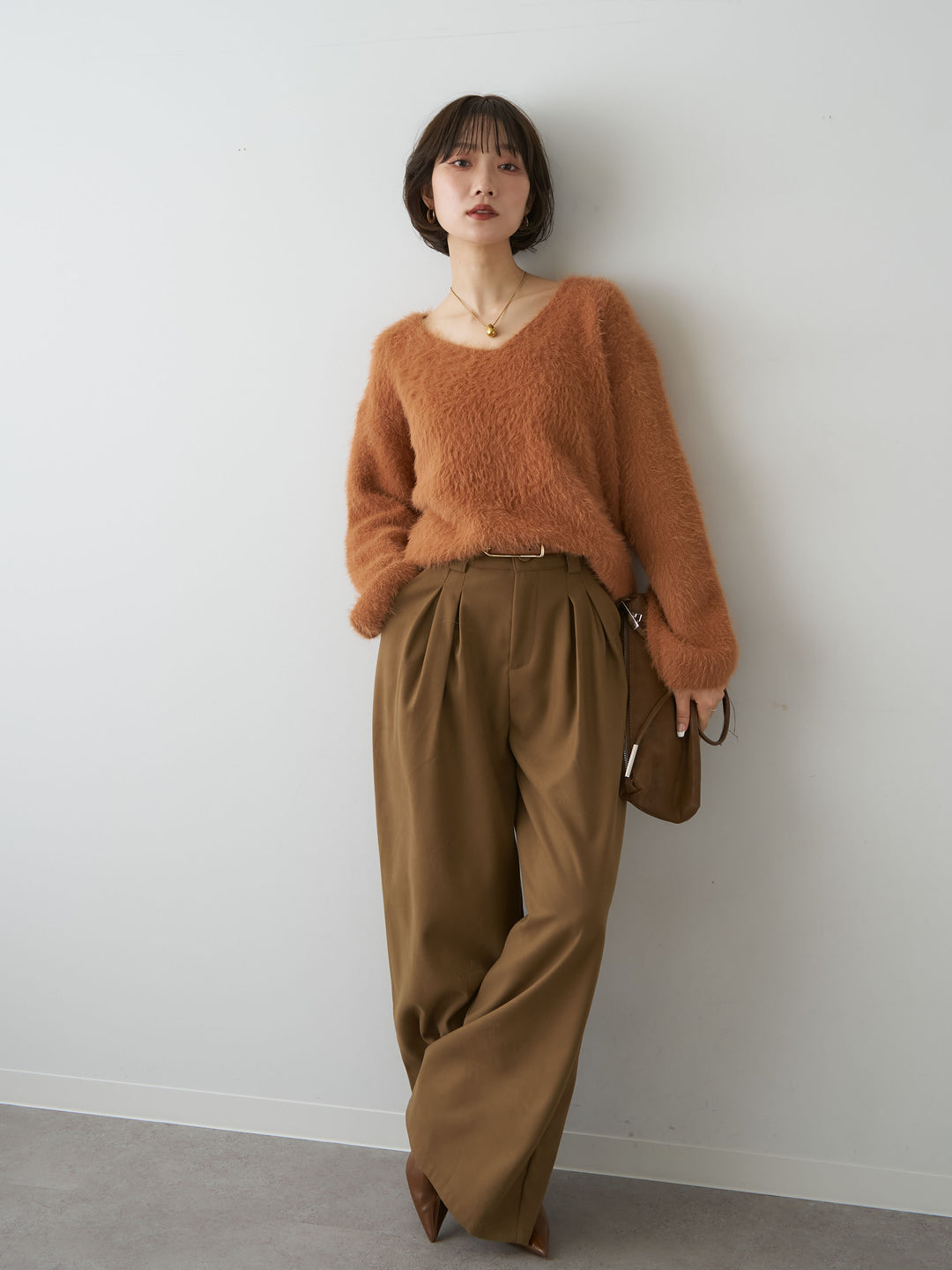 [SET]シャギーVネックニットトップス+ダブルタックドレープストレートワイドパンツ(2set)