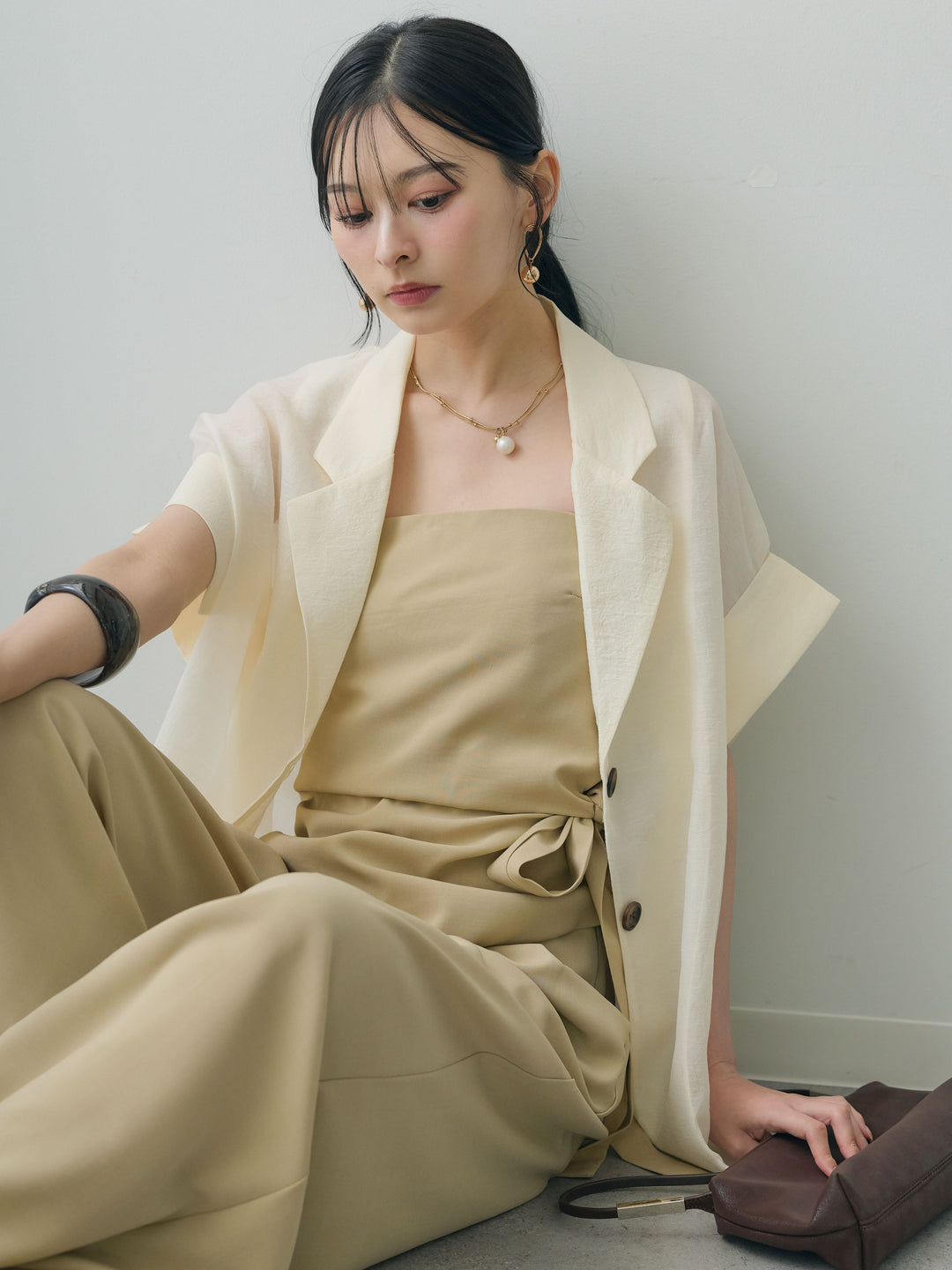 [SET]アシメサイドリボンベアトップス＆タックワイドストレートパンツSET UP(2SET)+シアーオーバー半袖ジャケット(2set)