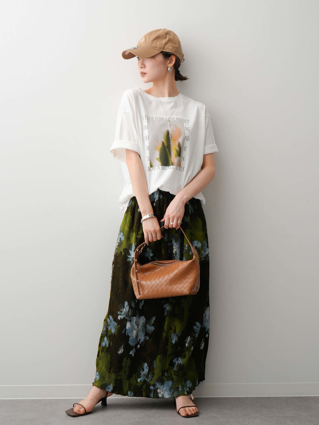 【着回しセット】フラワーフォトTEE+フラワープリントドレープタックパンツ+フラワープリントIラインギャザースカート(3set)