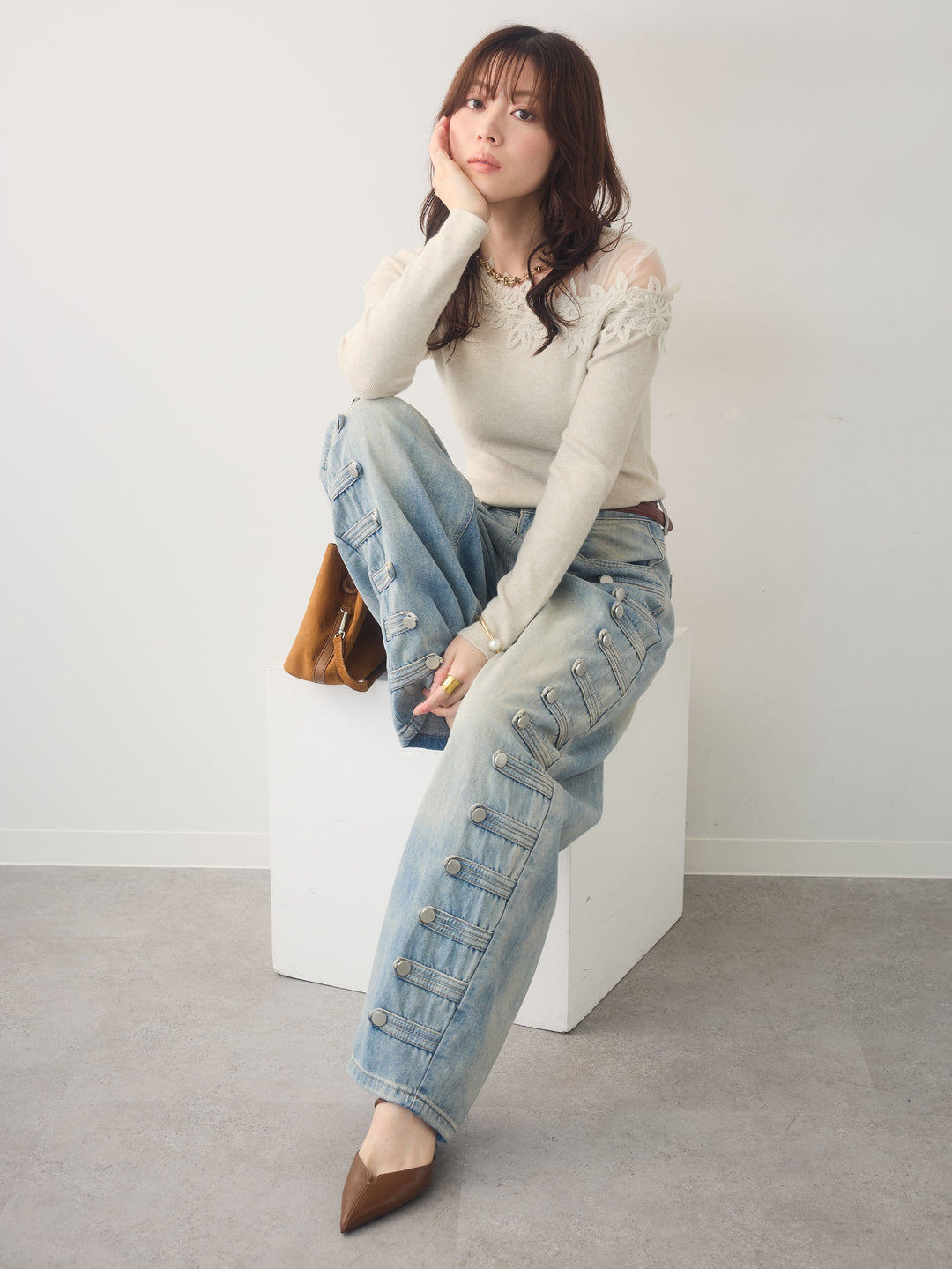[予約]ショルダーレースアシメスリムニットトップス/ivory