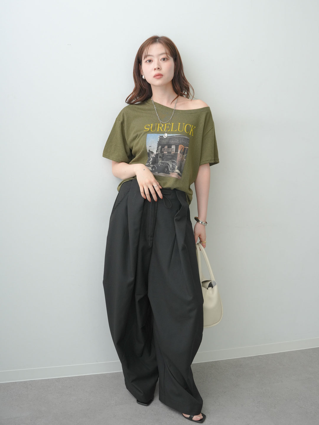 [SET]ワイドネックプリントTEE+ベルトループカーブタックワイドパンツ(2set)