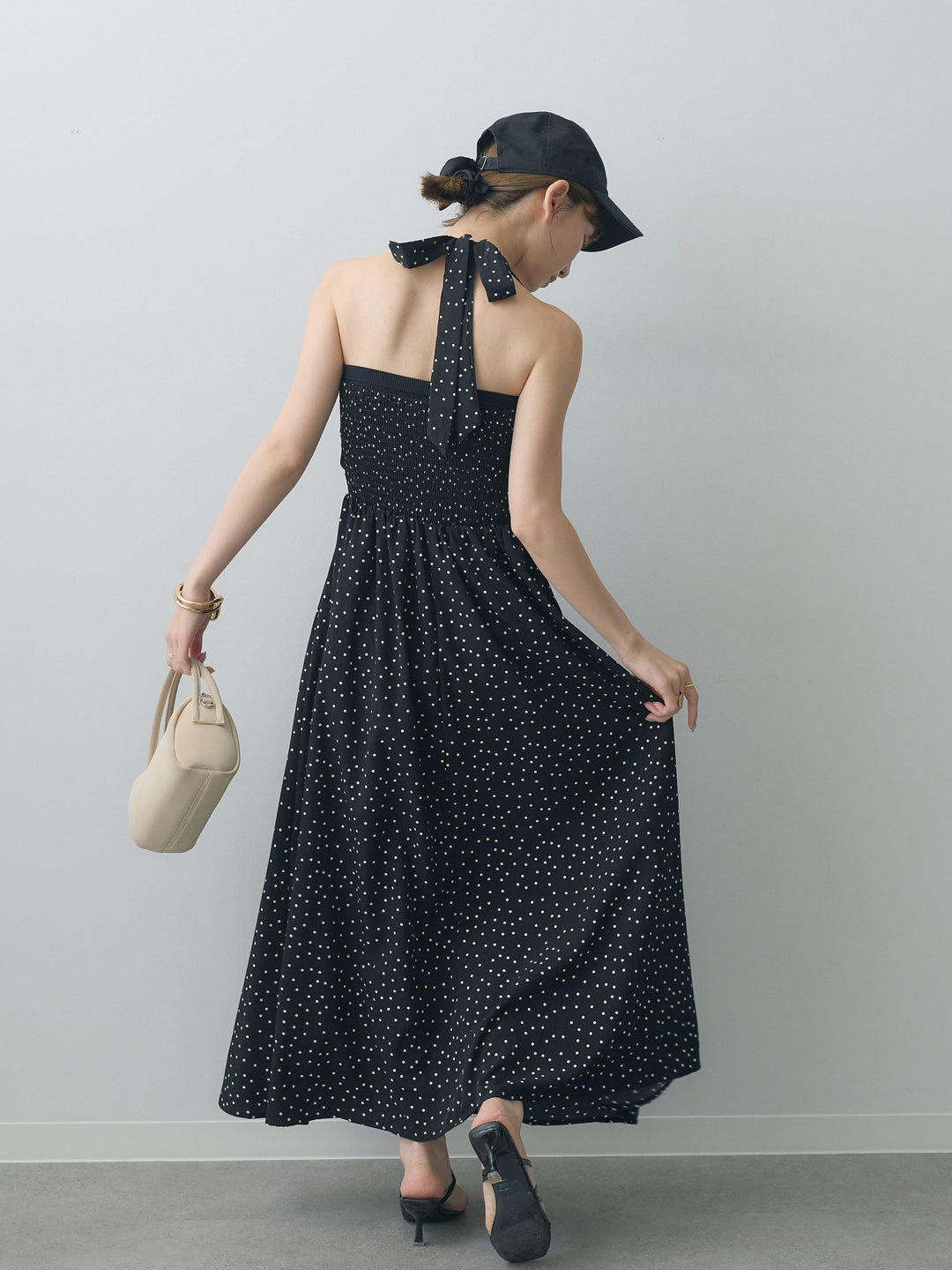 [SET]ホルターネックドット柄シャーリングデザインワンピース+ホルターネックドット柄シャーリングデザインワンピース(2set)