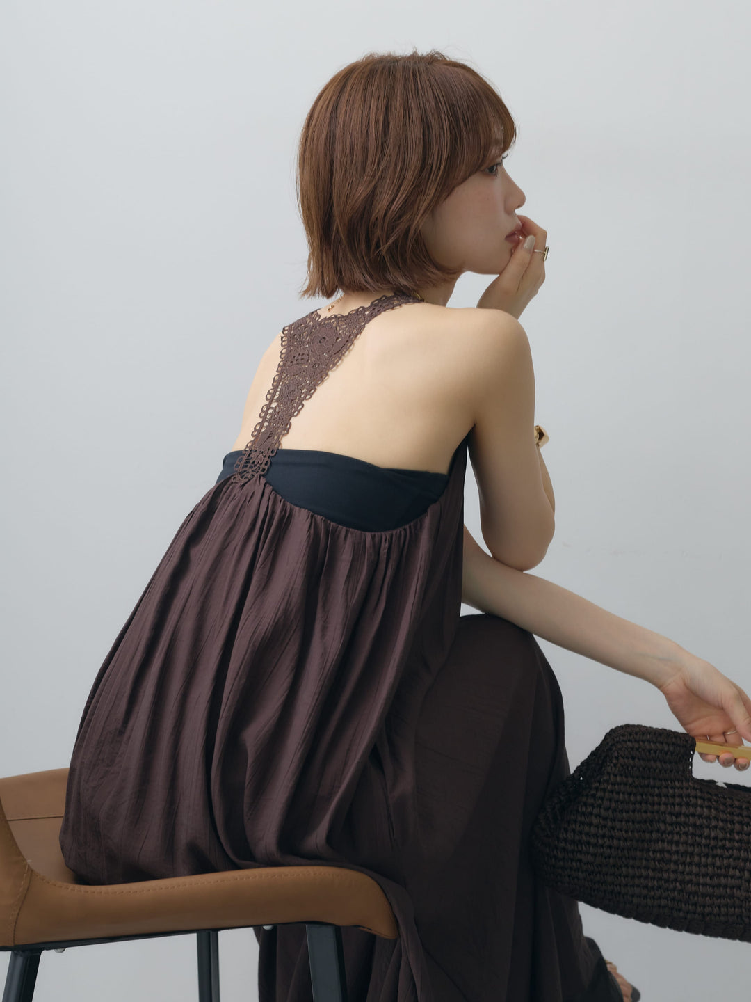 [予約]バックレースレイヤードノースリワンピース/brown