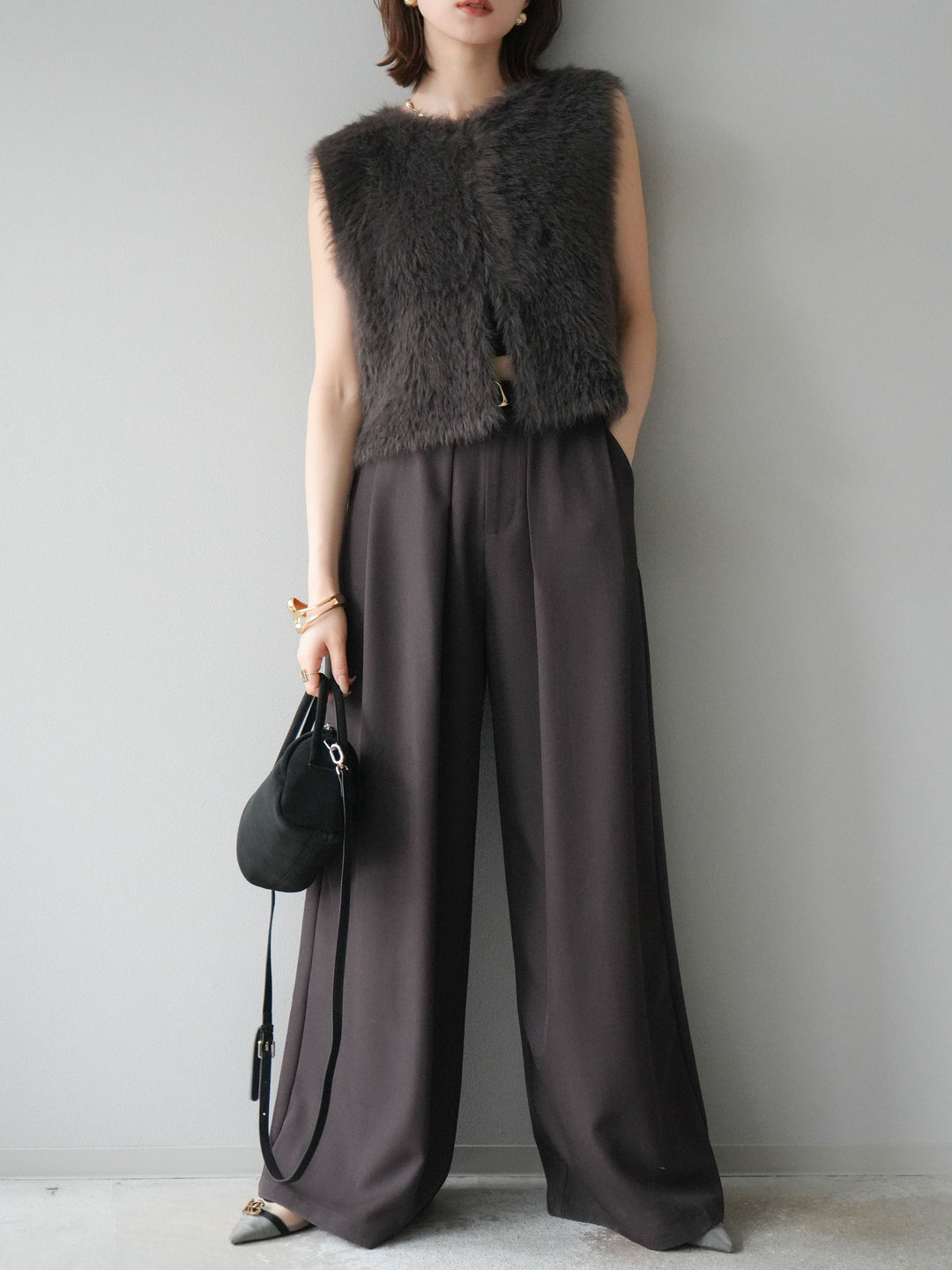 【預購】皮帶環設計寬褲/棕色