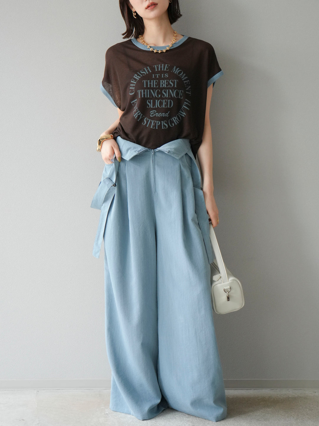 [SET]ストリングデザインハイウエストサロペット+シアーフライス ロゴプリントT (2set)