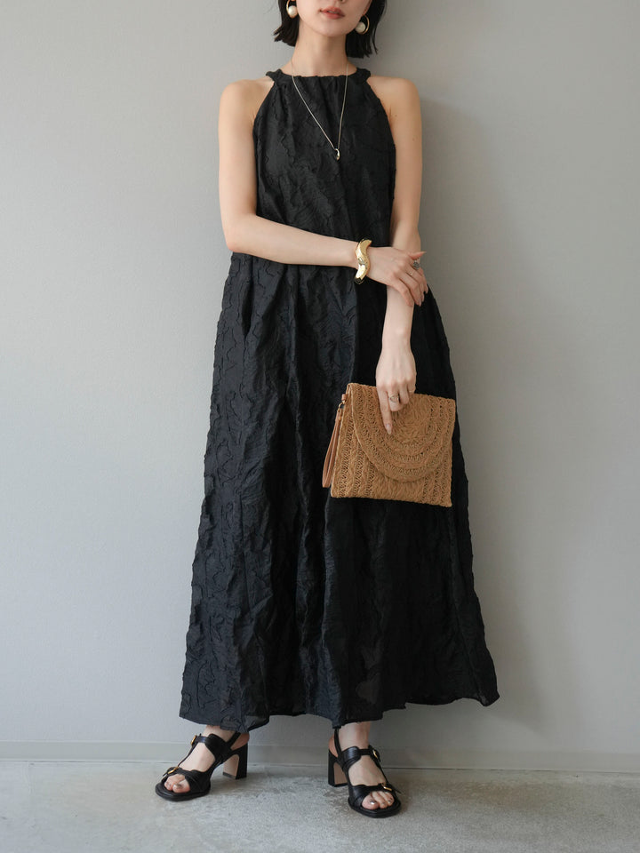 【預購】提花掛脖洋裝/黑色