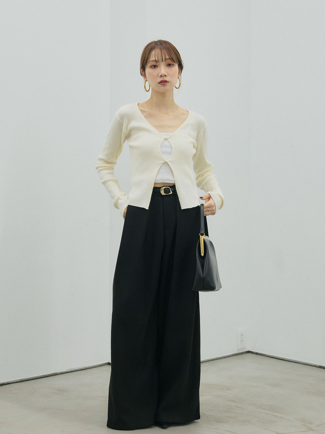 【Allure】[SET]フロントツイストホールリブニットトップス+ループデザインツイルワイドパンツ(2set)