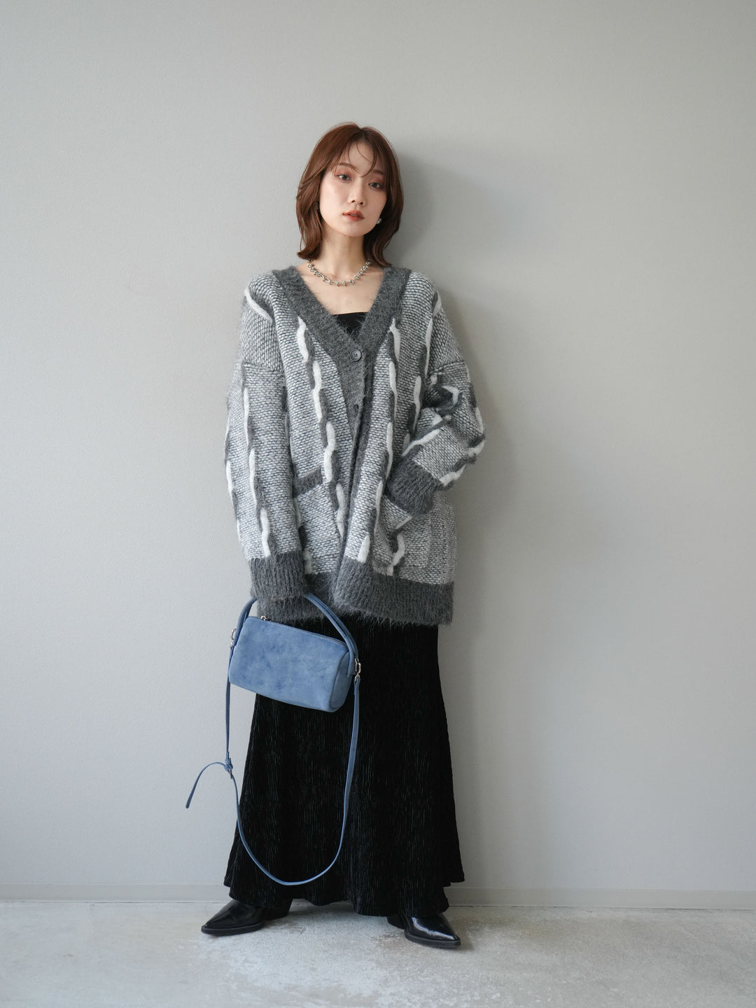 [予約]バイカラー編み込みデザインニットカーディガン/グレー
