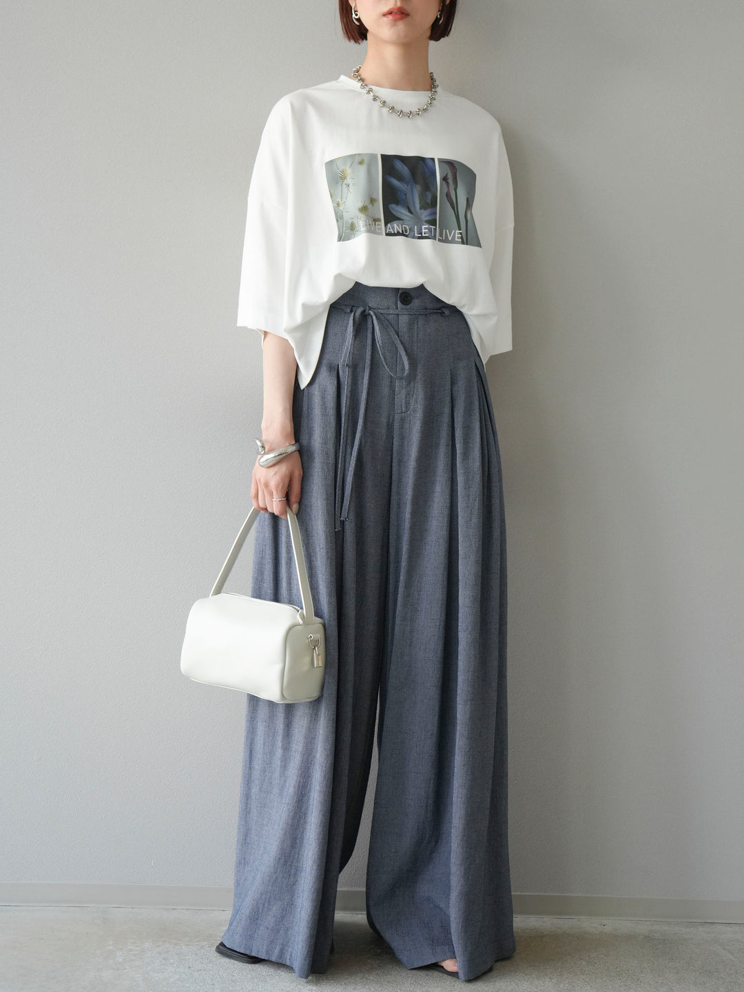 【預購】仿亞麻雙褶設計寬褲/藏青色