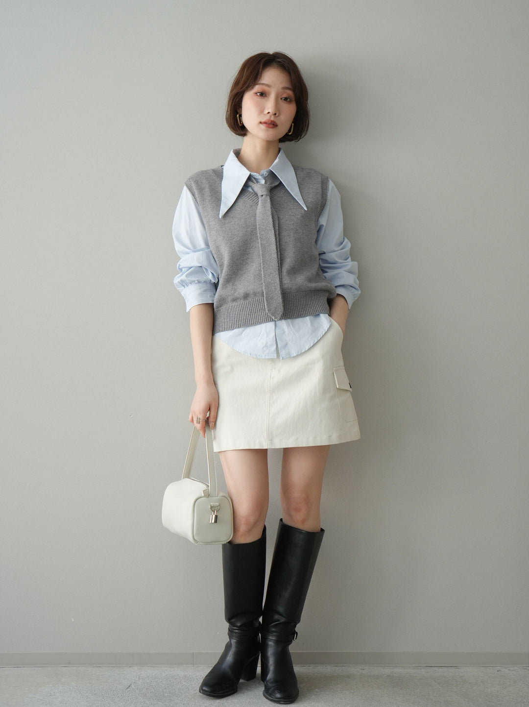 【套裝】蝴蝶結針織背心套裝襯衫+繫帶工裝迷你裙（兩件組）