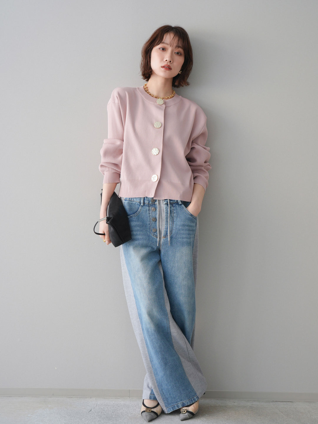 [SET]メタルボタンクルーネックニットカーディガン+デニム切替スウェットパンツ(2set)