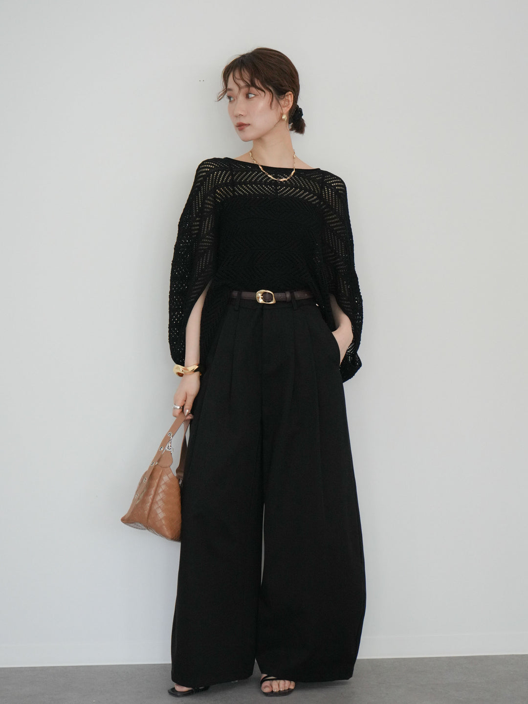 [予約]シアーポンチョニットトップス/black