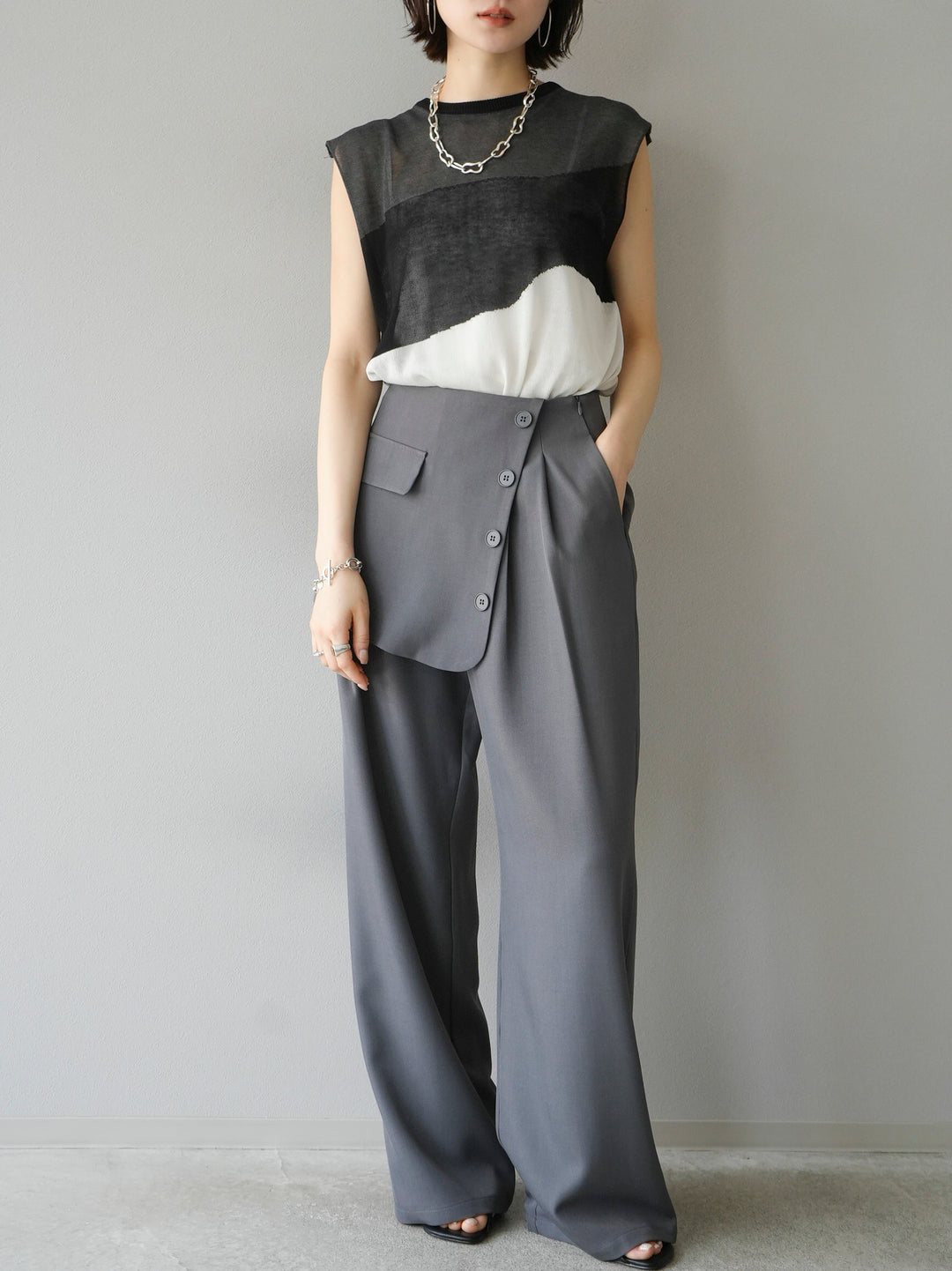 [Pre-order] Front flap slacks pants/gray