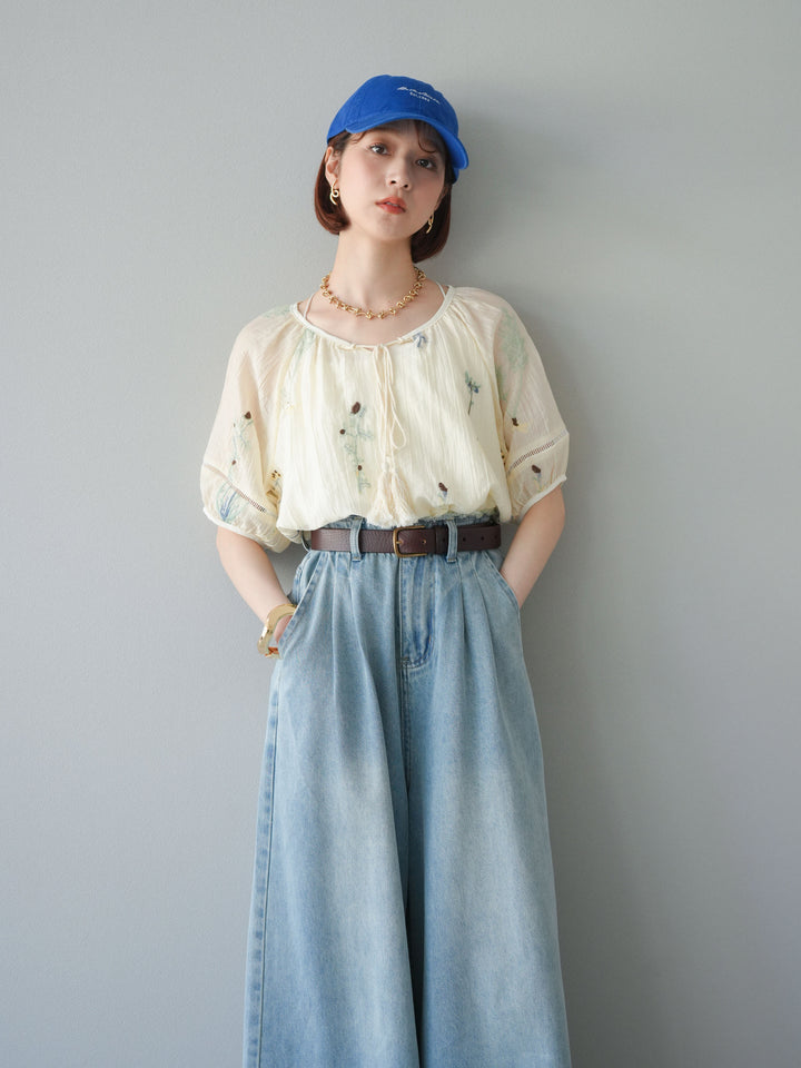 【預購】花朵刺繡半身襯衫/象牙白