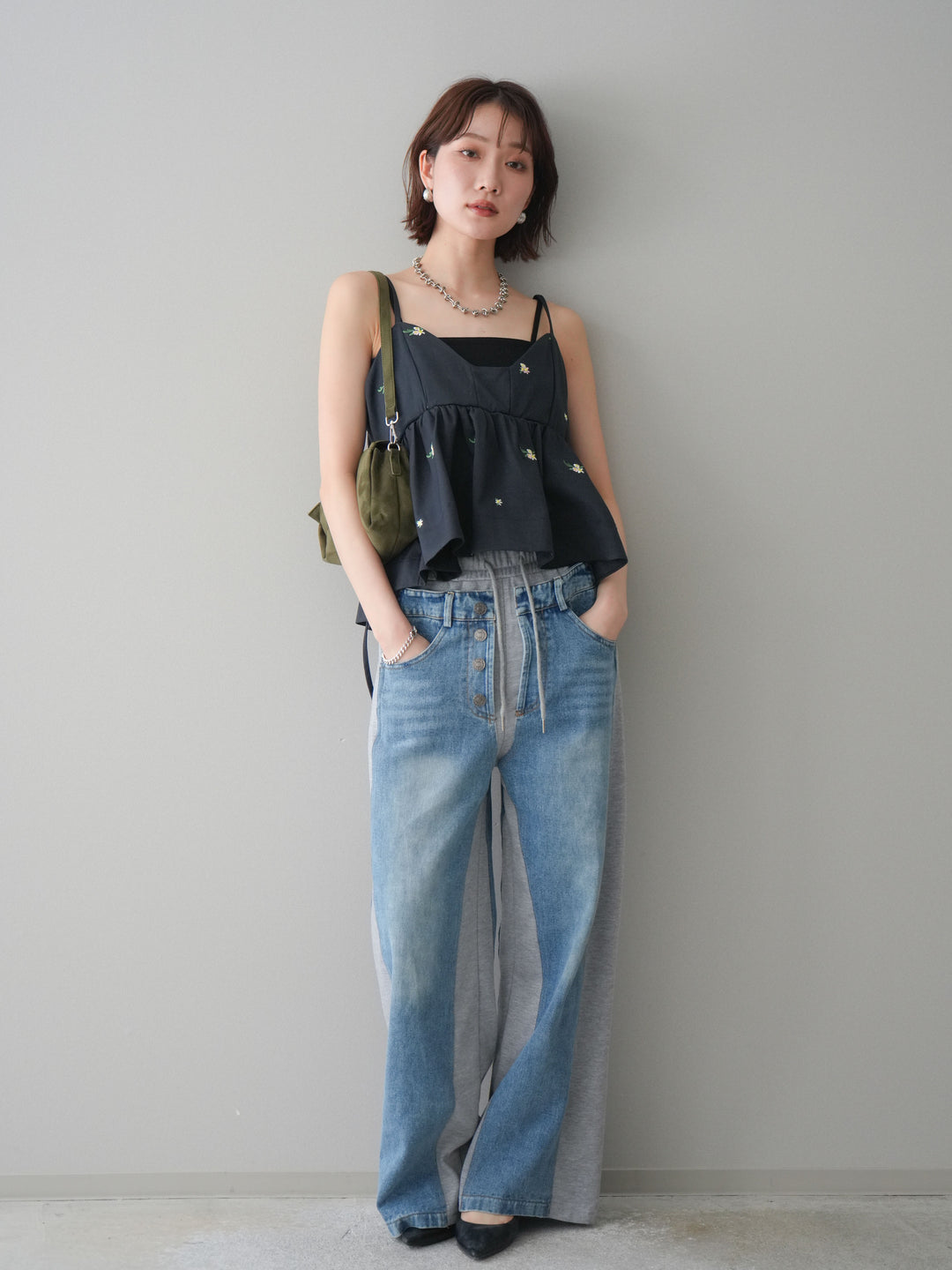 [SET]フラワー刺繍ビスチェ+選べるアクセセット(2set)