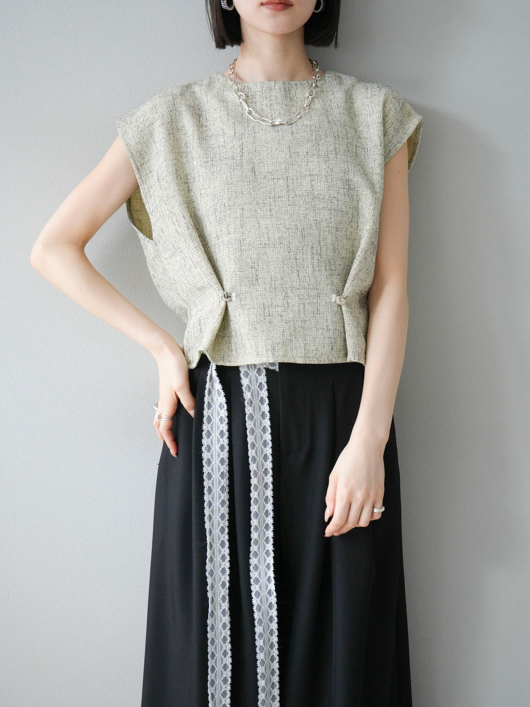 [予約]サマーツイードぺプラムブラウス/ベージュ