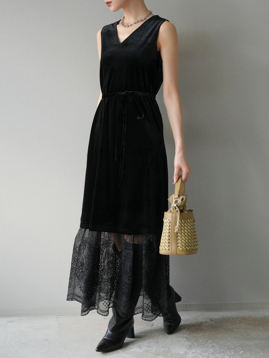 [予約]裾コットンレースベロアワンピース/ブラック