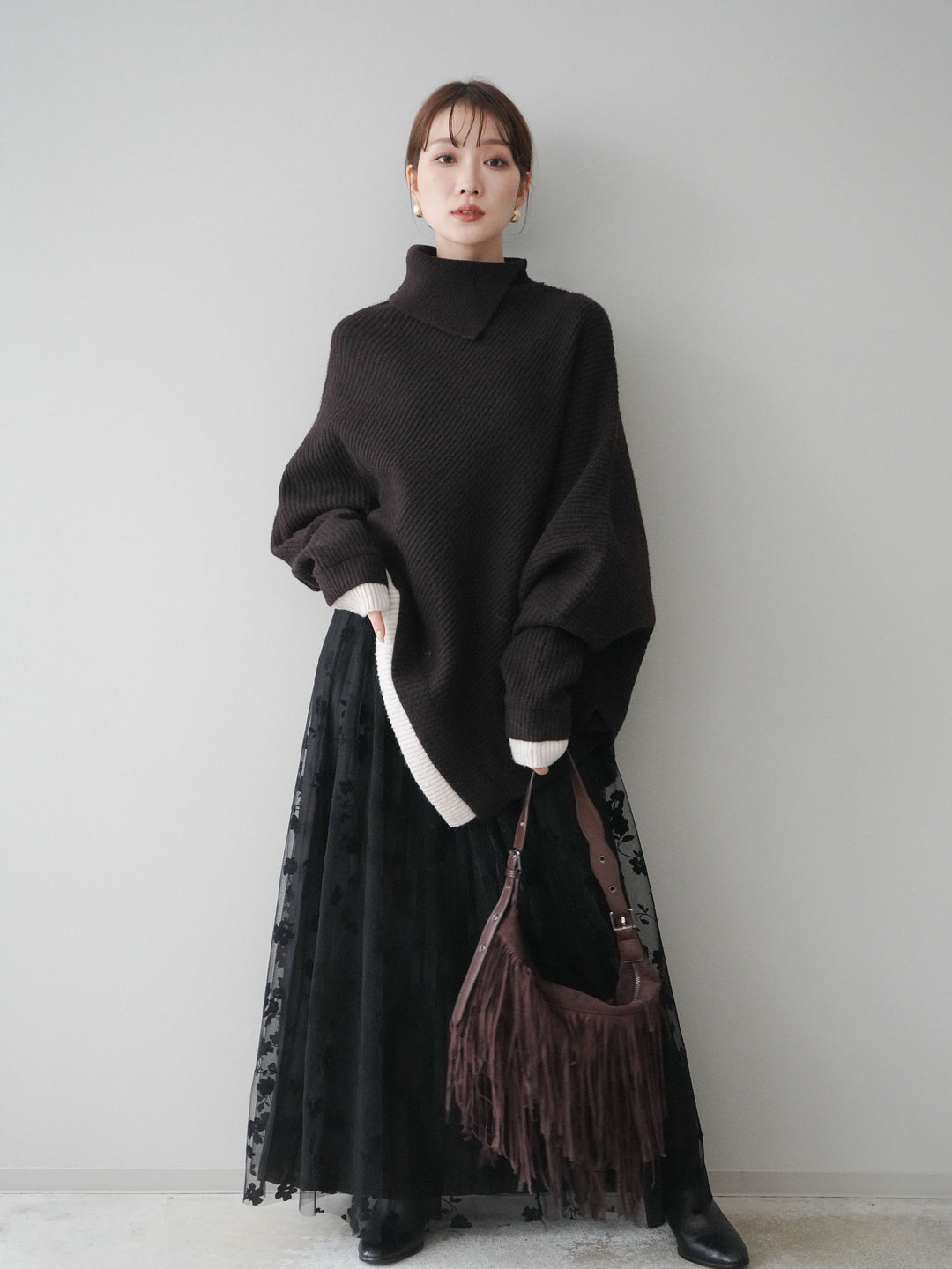 [予約]配色アシンメトリードルマンニットプルオーバー/brown