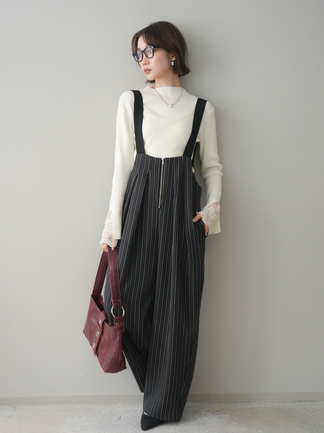 [SET]袖スカラップレースオフネックニットトップス+グログランテープストライプサロペット(2set)