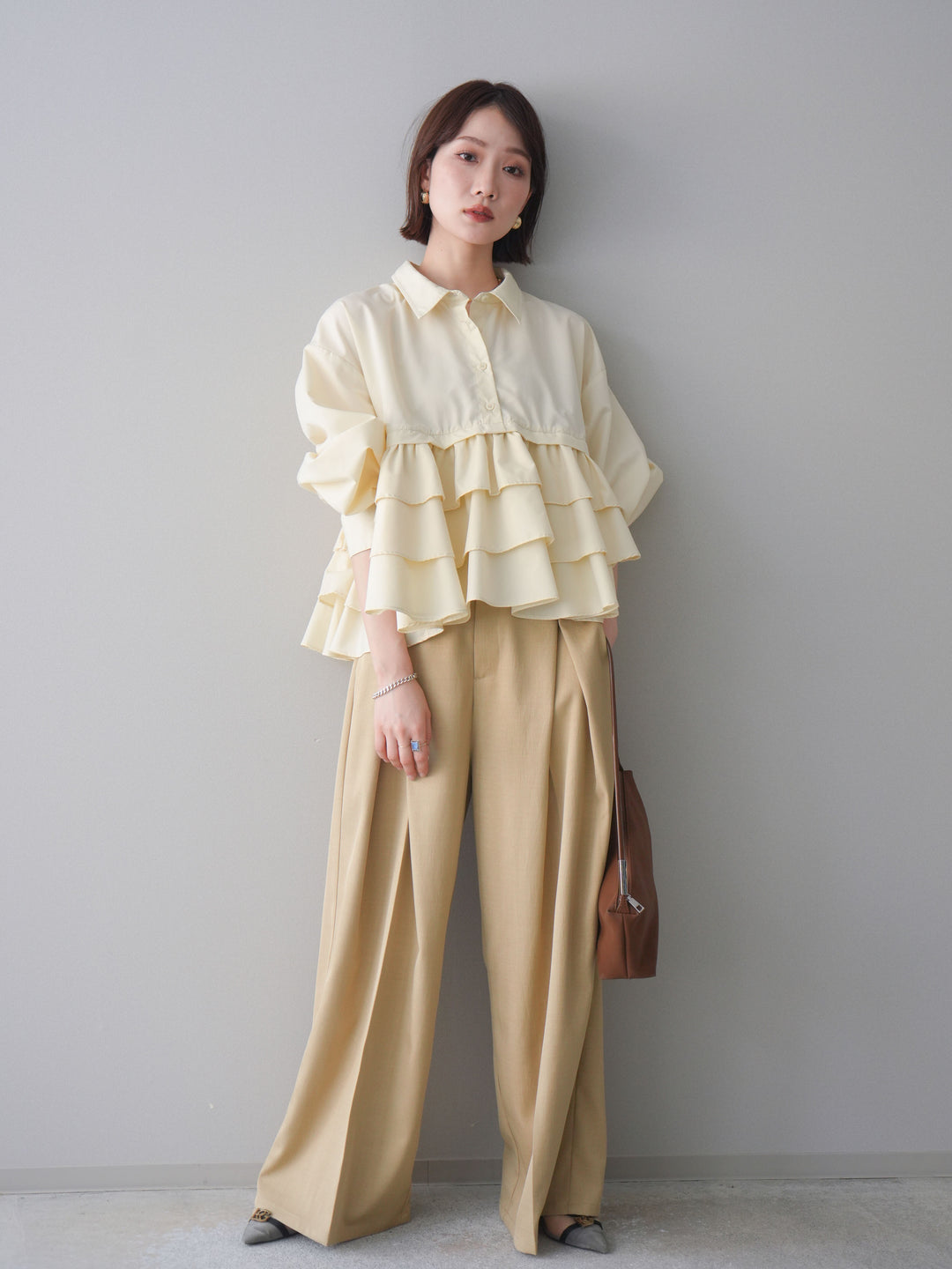 [SET]ブロードティアードショートシャツ+TRツイルデザインタックワイドパンツ(2set)