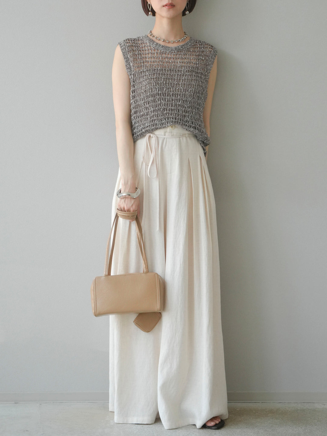 【預購】仿亞麻雙褶設計寬褲/象牙白